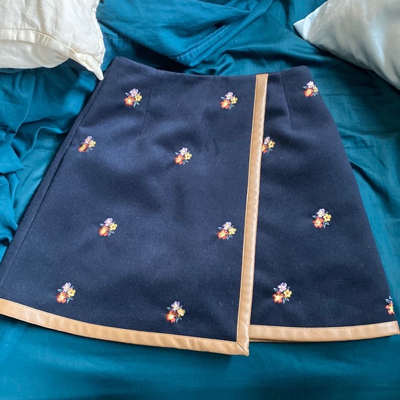 Wool Skirt - Picture 1 of 3